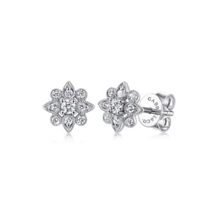 Floral - 14K White Gold Floral Diamond Stud Earrings