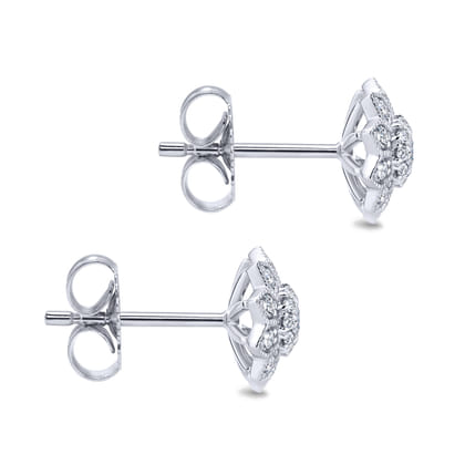 Floral - 14K White Gold Flower Diamond Stud Earrings