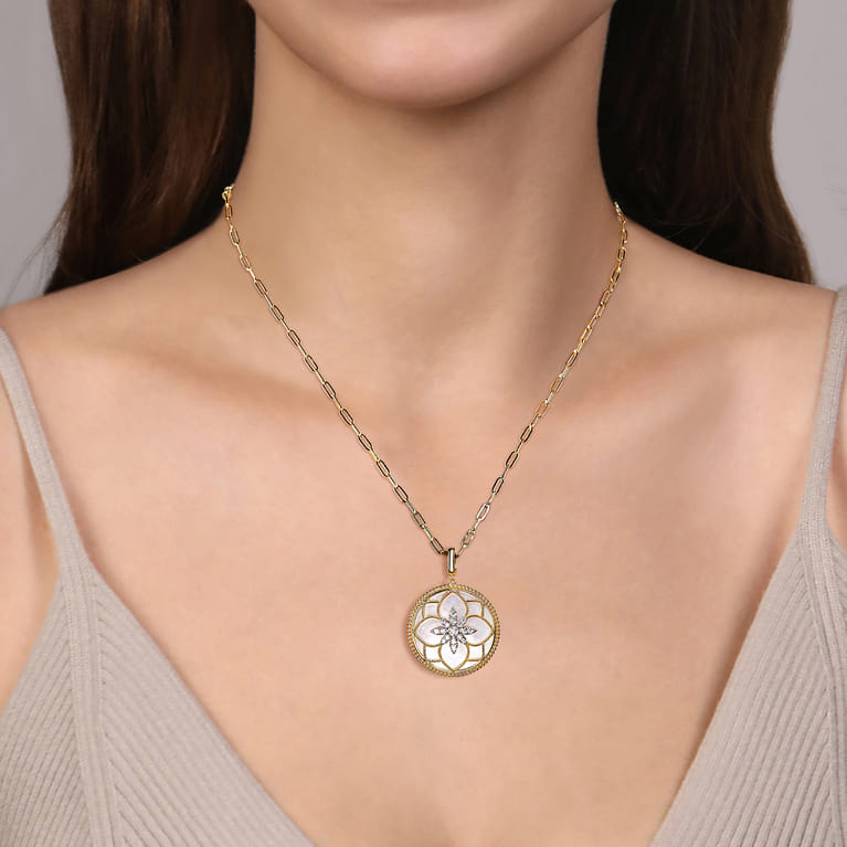 Floral - 14K Yellow Gold 32mm Bujukan Diamond and Mother of Pearl Medallion Pendant With Detachable Bail - 0.53 ct - Shot 4