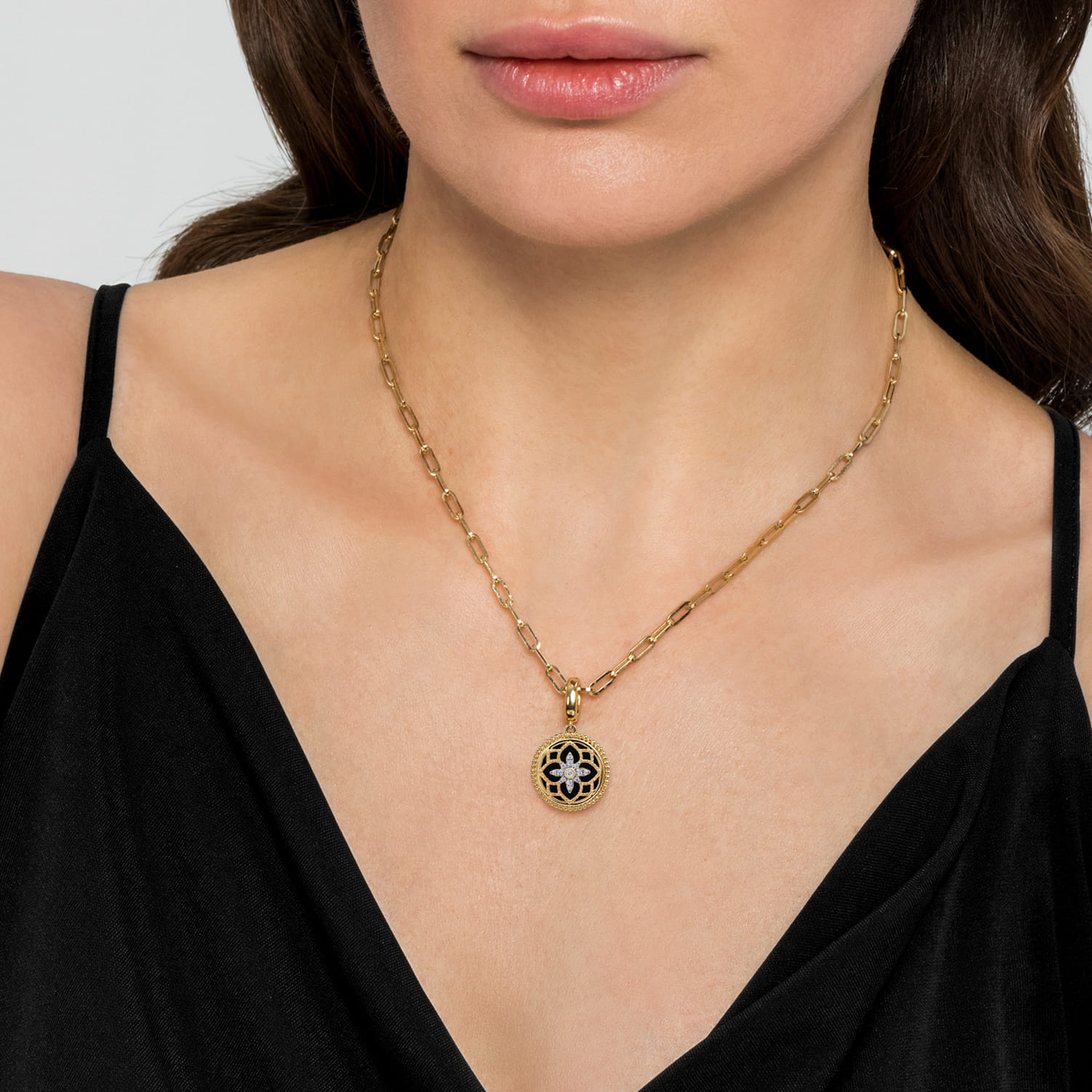 Floral - 14K Yellow Gold Bujukan Diamond and Black Onyx Medallion Pendant in size 18mm With Detachable Bail - 0.09 ct - Shot 4