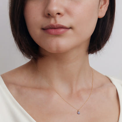 Floral - 14K Yellow Gold Diamond and Sapphire Flower Pendant Necklace