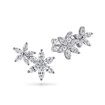 Floral - 18K White Gold Diamond Floral Stud Earrings