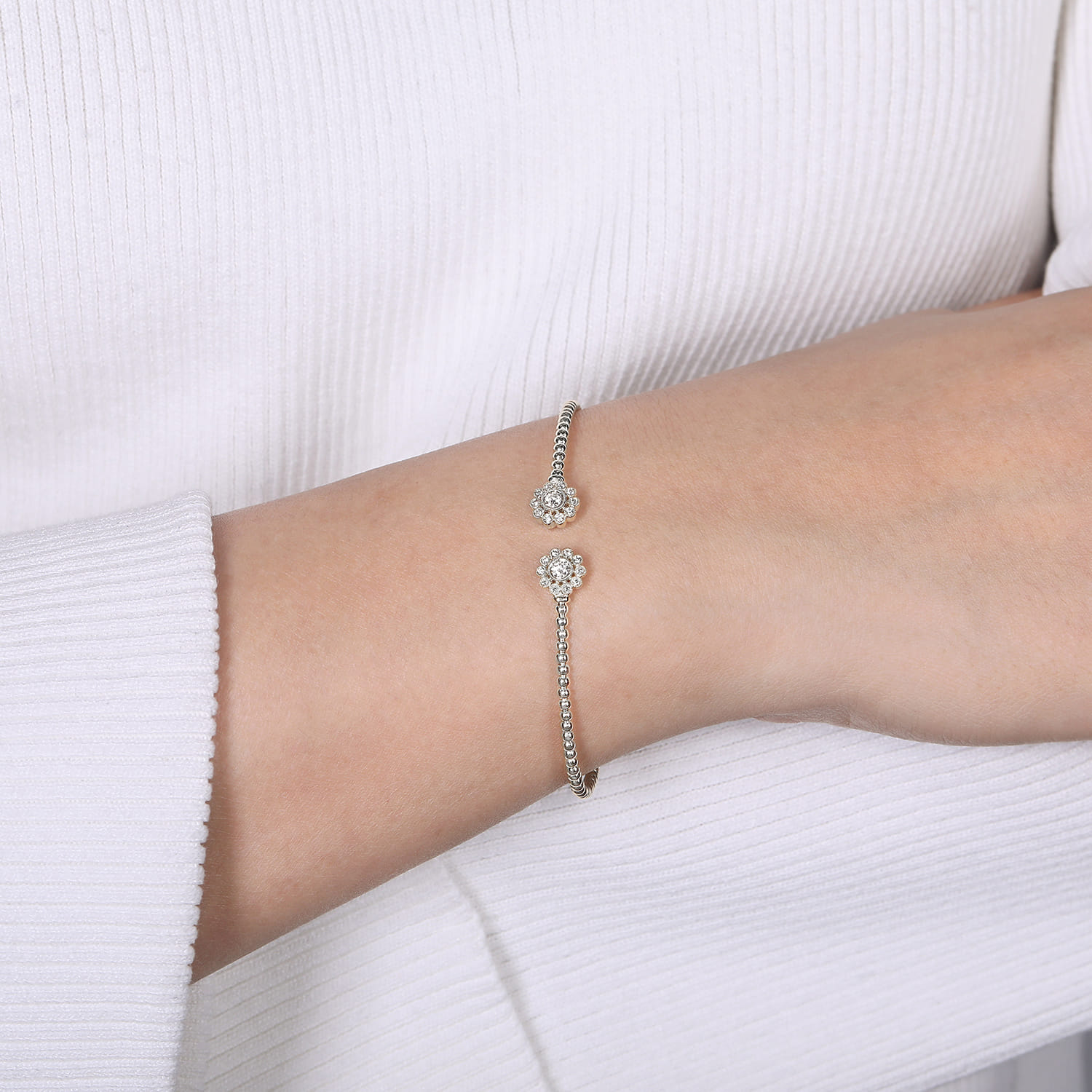 Floral - Split 14K White Gold Bujukan Bead Bangle with Floral Diamond Endcaps - 0.25 ct - Shot 4