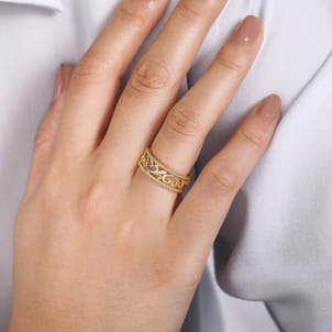 Floral - Vintage 14K Yellow Gold Swirly Ring