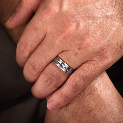 Franco - 14K White Gold 7mm - Diamond Cut Center Men's Wedding Band in Satin Finish