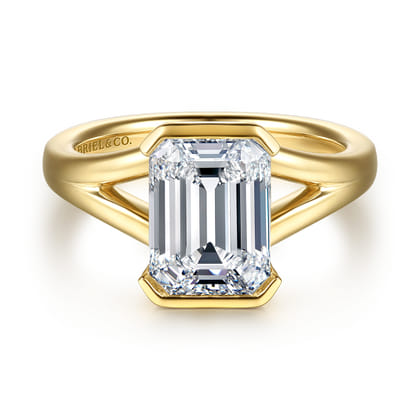 Giocanda - 14K Yellow Gold Split Shank Emerald Cut Diamond Engagement Ring