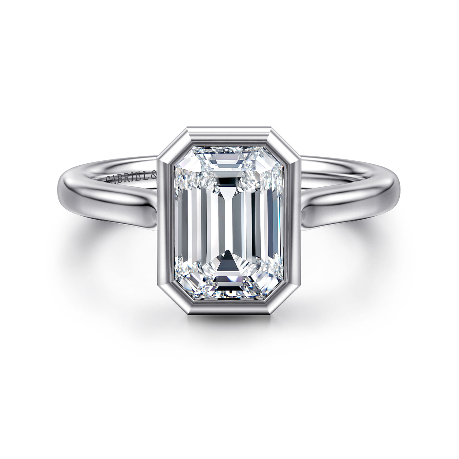 Giovana - 14K White Gold Emerald Cut Bezel Set Diamond Engagement Ring