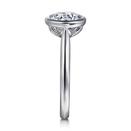 Giovana - 14K White Gold Round Bezel Set Diamond Engagement Ring