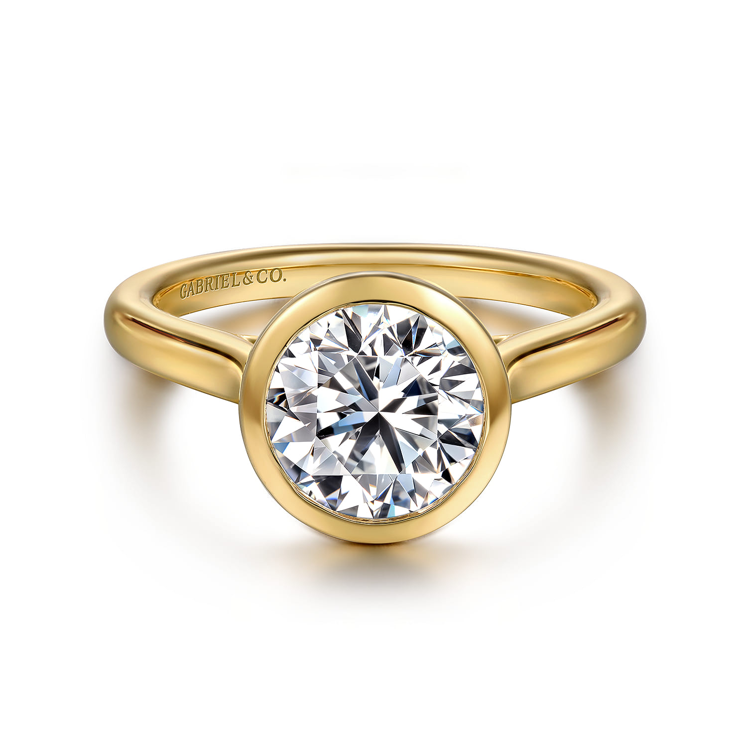 Giovana - 14K Yellow Gold Bezel Set Round Diamond Engagement Ring