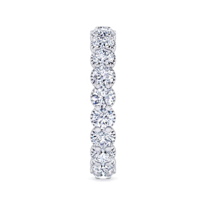 Giralda - 14K White Gold Diamond Anniversary Band