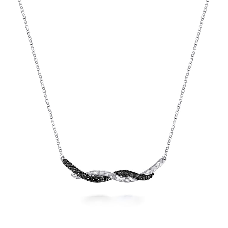 Hammered 925 Sterling Silver Black Spinel Twisted Bar Necklace - Shot 1