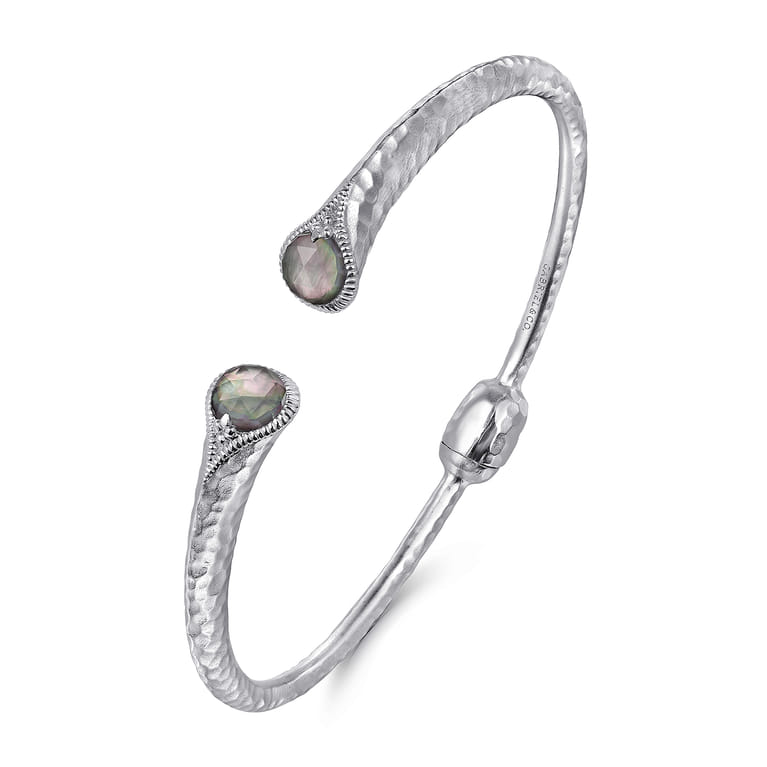 Hammered 925 Sterling Silver Rock Crystal and Black Pearl Hinged Cuff - Shot 2