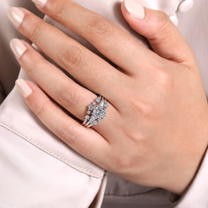 Harriett - 14K White Gold Round Three Stone Diamond Engagement Ring