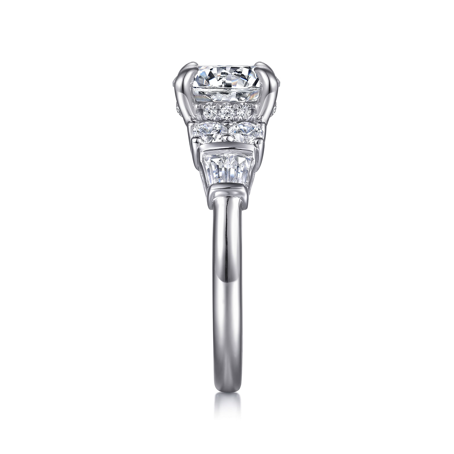 Hollie - 14K White Gold Round Diamond Engagement Ring
