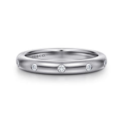 Isolda - 14K White Gold Flush Set 5 Stone Diamond Anniversary Band