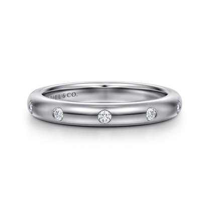 Isolda - 14K White Gold Flush Set 5 Stone Diamond Anniversary Band