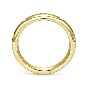 Isolda - 14K Yellow Gold Burnished Set Round 5 Stone Diamond Anniversary Band