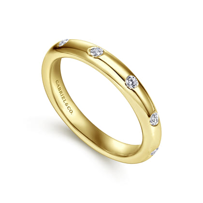Isolda - 14K Yellow Gold Burnished Set Round 5 Stone Diamond Anniversary Band