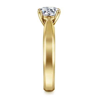 Jamie - 14K Yellow Gold Round Diamond Engagement Ring