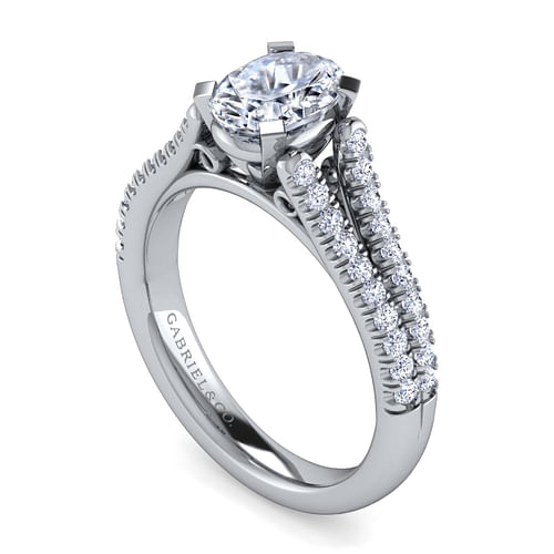 Janelle - 14K White Gold Oval Diamond Engagement Ring - 0.38 ct - Shot 3