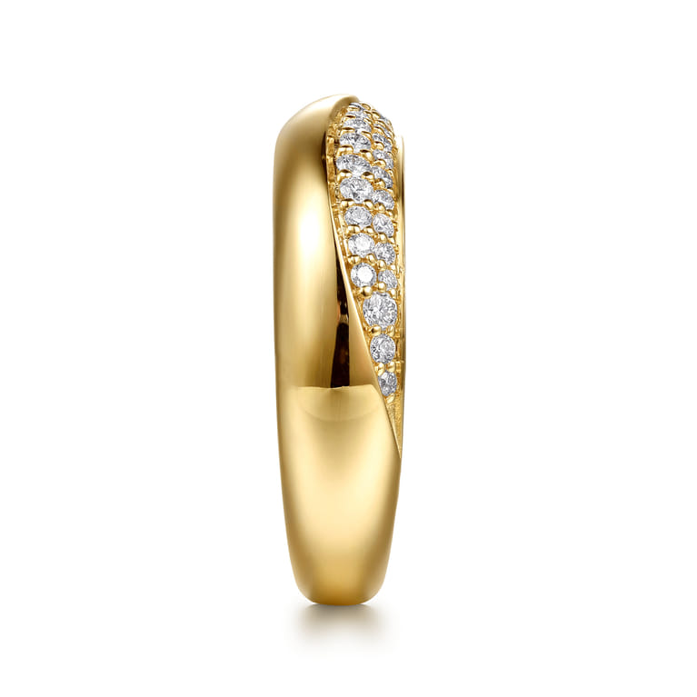 Straight Wedding Ring in 14k Yellow Gold with Round Natural Diamond at Gabriel & Co. - Shot 4