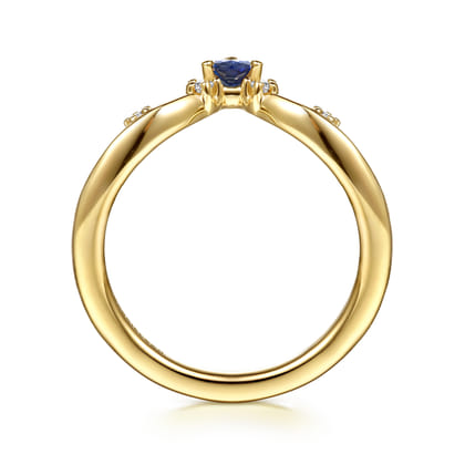 Jolly - 14K Yellow Gold Prong Set Pear Sapphire and Round Diamond Anniversary Band