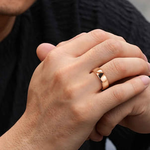 Kai - 14K Rose Gold 8mm Mens Wedding Band in High Polished Finish