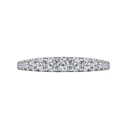 Kiana - 14K White Gold Graduating Diamond Anniversary Band