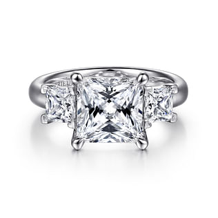 Kissena---18K-White-Gold-Princess-Cut-Three-Stone-Diamond-Engagement-Ring1