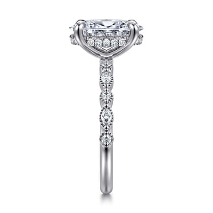 Lanna - 14K White Gold Oval Diamond Engagement Ring