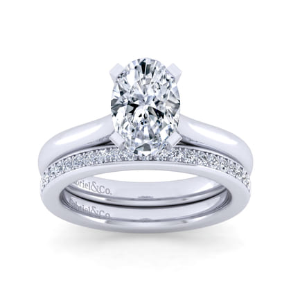 Lauren - 14K White Gold Oval Diamond Engagement Ring