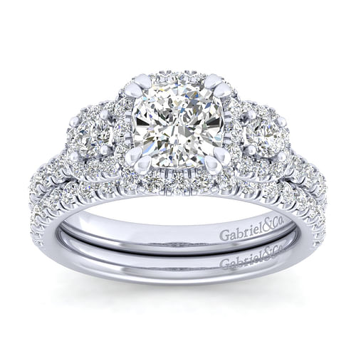 Lavender - 14K White Gold Cushion Cut Diamond Engagement Ring - 0.95 ct - Shot 4