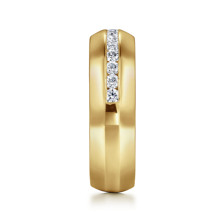 Fancy Wedding Ring in 14k Yellow Gold with Round Natural Diamond at Gabriel & Co. - Shot 4