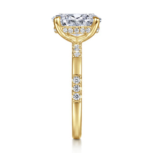Leandra - 14K Yellow Gold Oval Diamond Engagement Ring