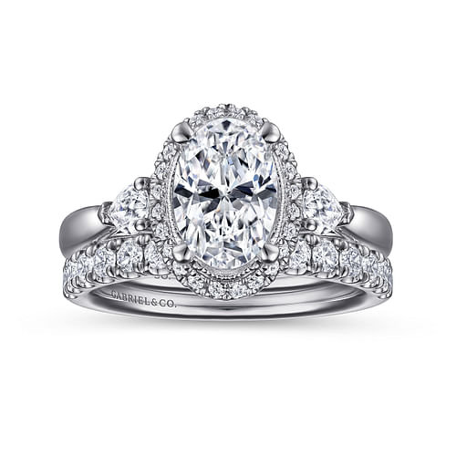 Leila - 14K White Gold Oval Halo Diamond Engagement Ring - 0.41 ct - Shot 4