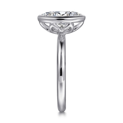 Linny - 14K White Gold Oval Bezel Set Diamond Engagement Ring