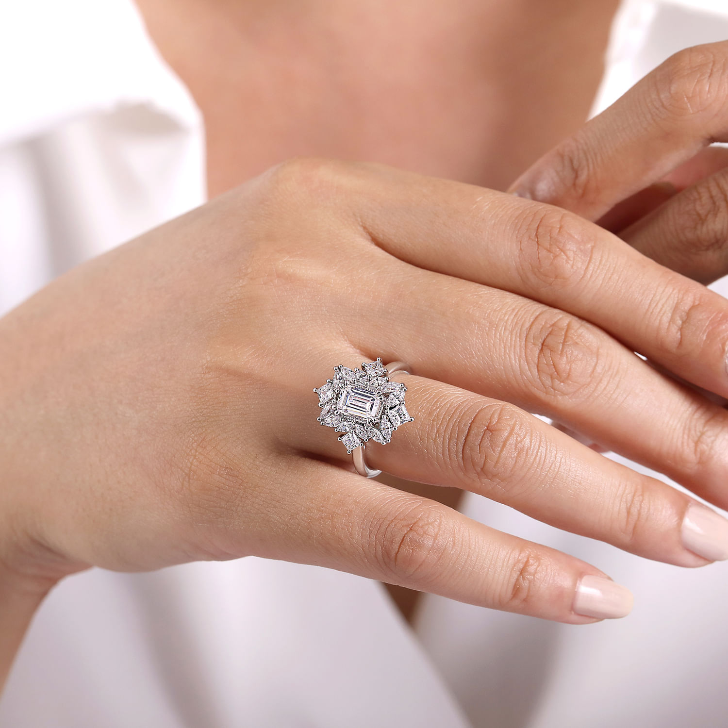 Lois - 14K White Gold Fancy Halo Emerald Cut Diamond Engagement Ring