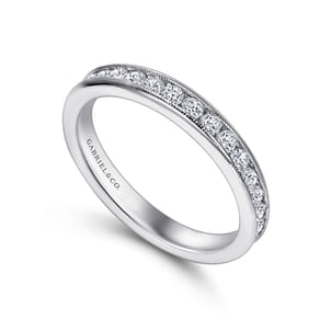 Louve - 14K White Gold Channel Set Diamond Wedding Band