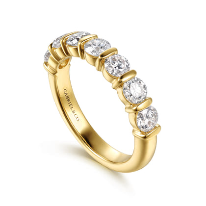 Lumière - 14K Yellow Gold Bar Setting Diamond Anniversary Band