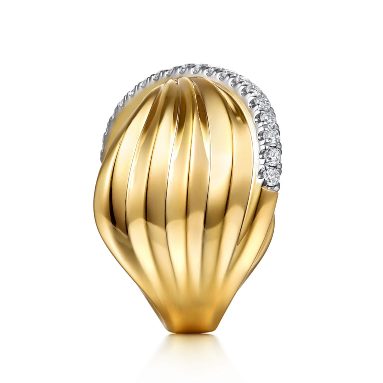Lumiere - 14K Yellow Gold Diamond and Diamond Cut Criss Cross Ring - 0.3 ct - Shot 4