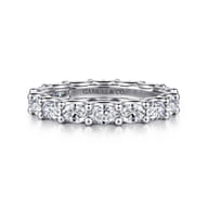 Luminara - 14K White Gold Scallop Setting East West Oval Diamond Eternity Band