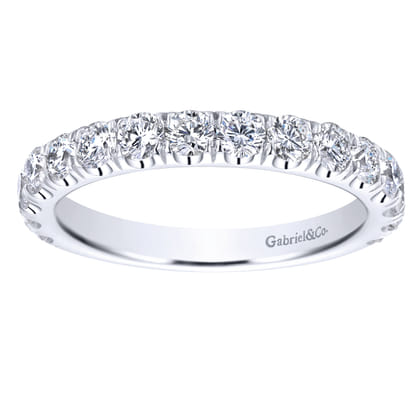 Madrid - 14K White Gold French Pave Diamond Wedding Band