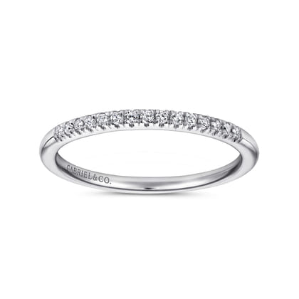 Madrid - 14K White Gold French Pave Set Diamond Wedding Band