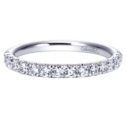Madrid - Platinum French Pave Diamond Wedding Band