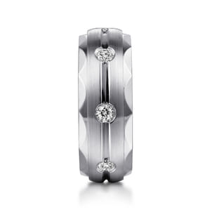 Magnus - 14K White Gold Diamond Men's Wedding Ring in Satin Finish