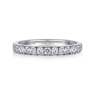 Manila - 14K White Gold 11 Stone Shared Prong Set Diamond Wedding Band