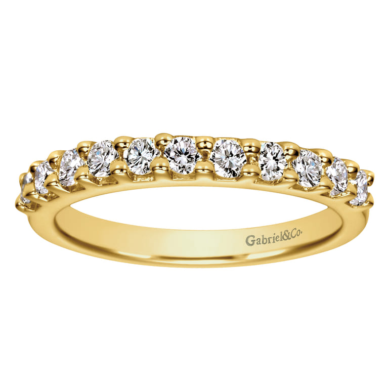 Straight Wedding Ring in 14k Yellow Gold with Round Natural Diamond at Gabriel & Co. - Shot 5