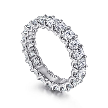 Mariposa - 14K White Gold Scallop Setting Emerald Cut Diamond Eternity Band
