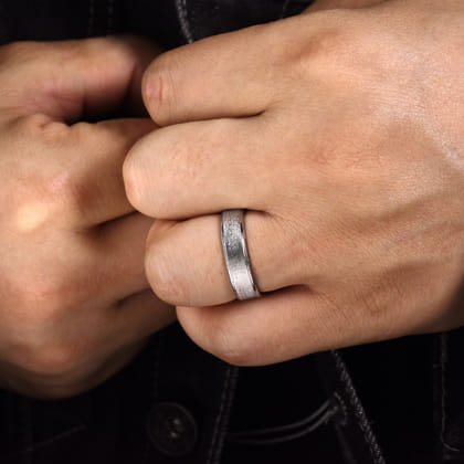 Matthew - 14K White Gold 6mm - Men's Wedding Band in Horizontal Brush Finish