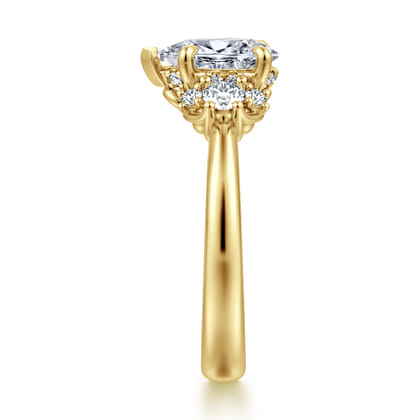 Mattie - 14K Yellow Gold Pear Shape Lotus Diamond Engagement Ring